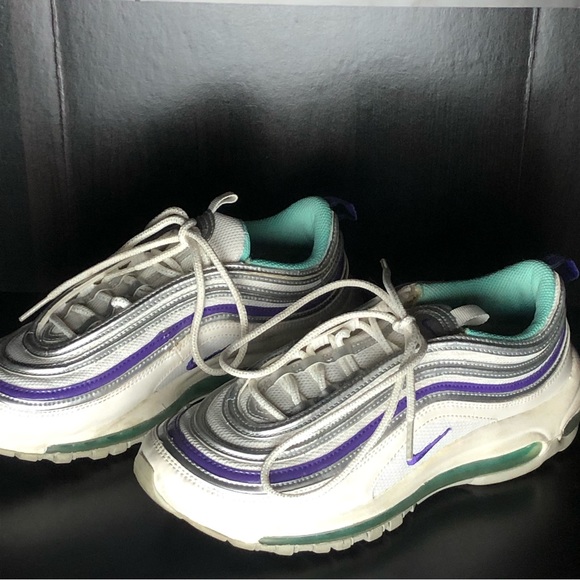 Nike Running Shoes - Picture 3 of 10
